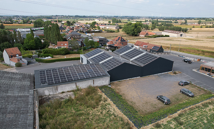 Industriële zonnepanelen bij Bellegems Friethuisje MR Solar 2